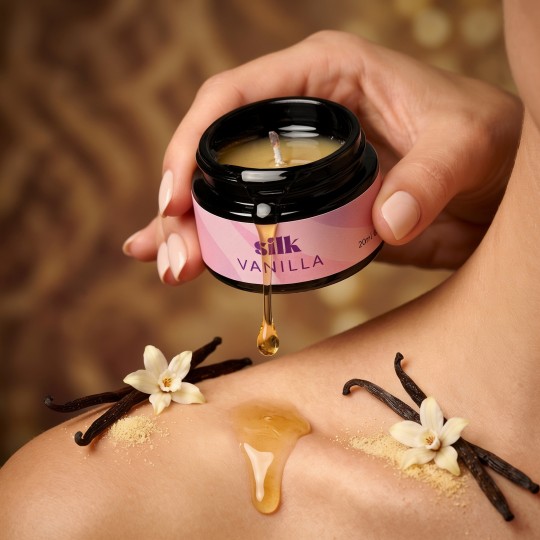 SILK-MASSAGEKERZE MIT PHEROMONEN UND VANILLE-DUFT 20 ML CRUSHIOUS