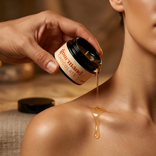 BOUGIE DE MASSAGE GOURMAND AUX PHÉROMONES ET AU PARFUM DE CHOCOLAT 20 ML CRUSHIOUS