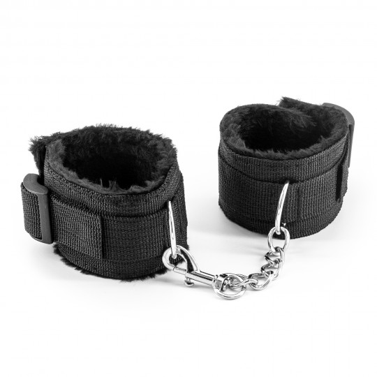 KIT BONDAGE MASTER &amp; CUMMANDER AVEC 11 PIÈCES CRUSHIOUS