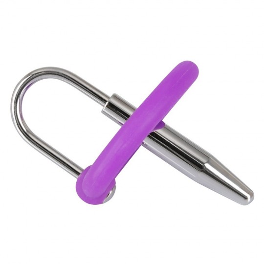 WITH A SILICONE GLANS RING