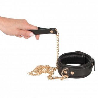 LEATHER COLLAR AND LEASH