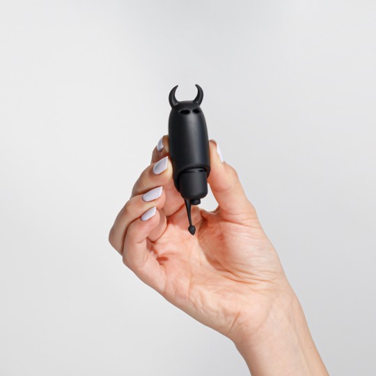 O-PET DIABLE AVEC VIBROMASSEUR BULLET À 10 VIBRATIONS NOIR CRUSHIOUS
